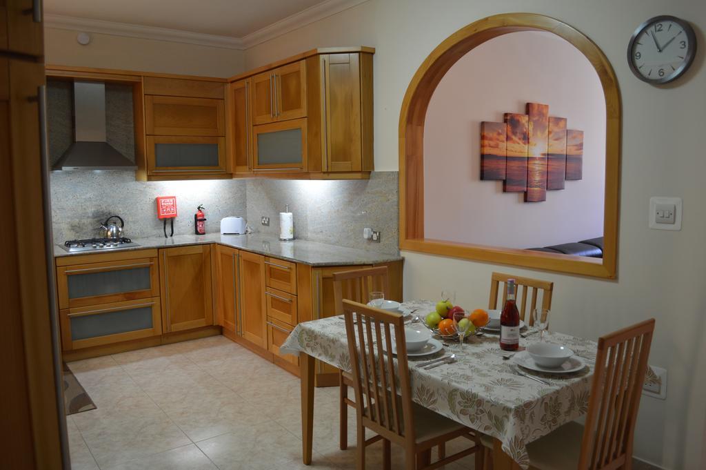 The April Maisonette Марсаскала Екстер'єр фото